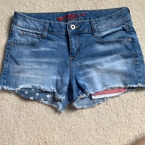 Arizona Jean shorts size 3